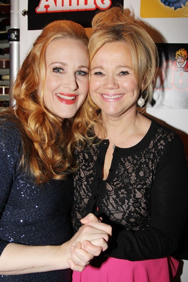 Annie- Katie Finneran- Caroline Rhea