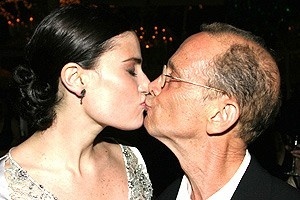 Wicked Opening - Idina Menzel - Joel Grey (kiss)