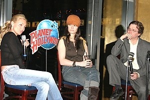 Kristin & Idina at Winterfest - Kristin Chenoweth - Idina Menzel - Jesse McKinley