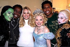 Carrie Underwood at Wicked - Eden Espinosa - Ben Vereen - Carrie Underwood - Megan Hilty - Derrick Williams - Carole Kane