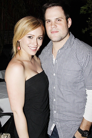 Love Loss July Cast – Hilary Duff – Mike Comrie 