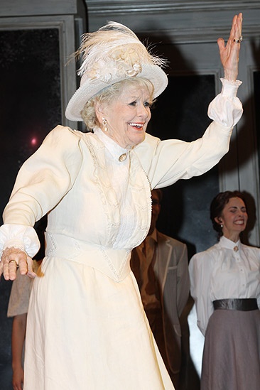 Elaine Stritch and Bernadette Peters Night Music – Elaine Stritch wave
