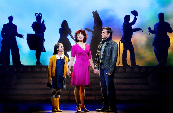Show Photos - Wonderland - Carly Rose Sonenclar - Janet Dacal - Darren Ritchie  