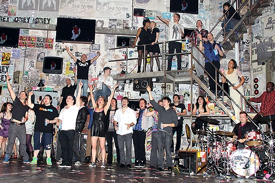 Idiot final – cast 