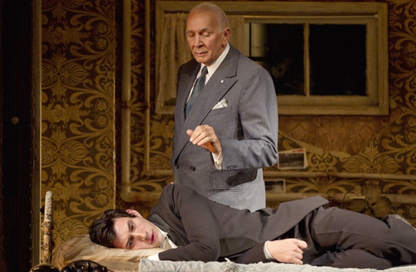 Show Photos - Man and Boy - Frank Langella - Adam Driver