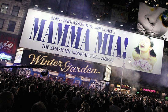 Mamma Mia Tenth Anniversary – marquee