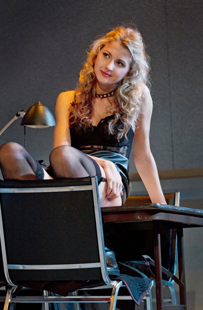 Show Photos - Venus in Fur - Nina Arianda