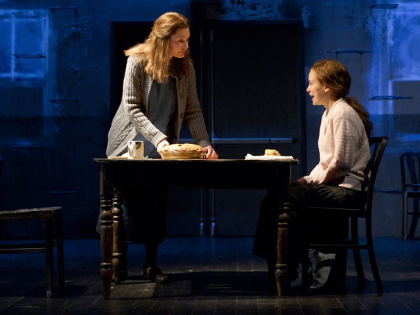 Show Photos - Carrie - Marin Mazzie - Molly Ranson