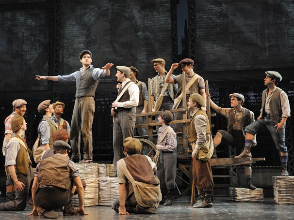Show Photos - Newsies - Jeremy Jordan - cast