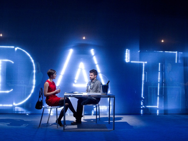 Show Photos - Lonely, I'm Not - Olivia Thirlby - Topher Grace