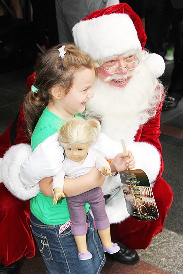 Radio City – Christmas in August- Santa
