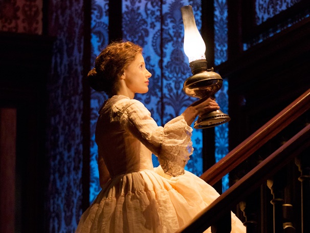 Show Photos - The Heiress - Jessica Chastain