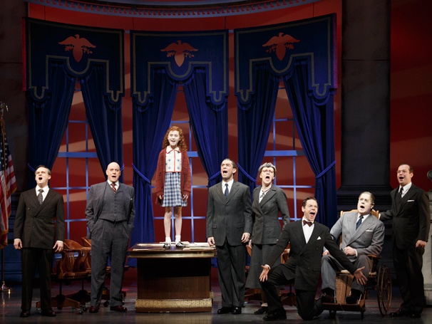 Show Photos - Annie - Jeremy Davis - Anthony Warlow - Lilla Crawford - Dennis Stowe - Jane Blass - Gavin Lodge - Merwin Foard - Kevin Quillon
