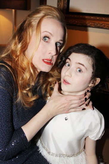 Annie- Katie Finneran- Lilla Crawford
