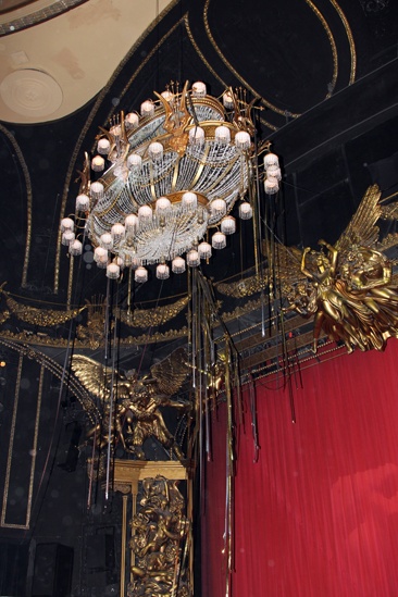 Phantom – 25th Anniversary – chandelier