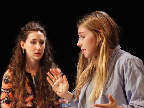 Show Photos - Really Really - Lauren Culpepper - Zosia Mamet