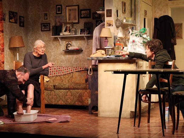 Show Photos - The Revisionist - Vanessa Redgrave - Jesse Eisenberg