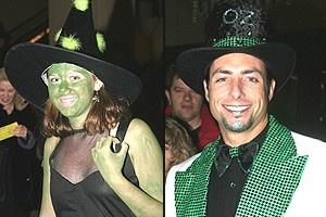 Wicked Opening - Fans in costume