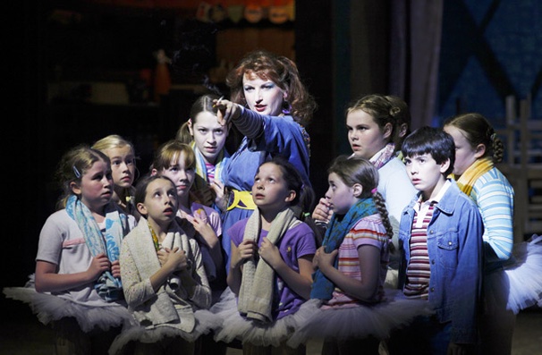 Show Photos - Billy Elliot - Kate Hennig - Alex Ko