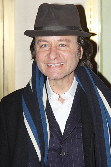 Desert city opens - Fisher Stevens