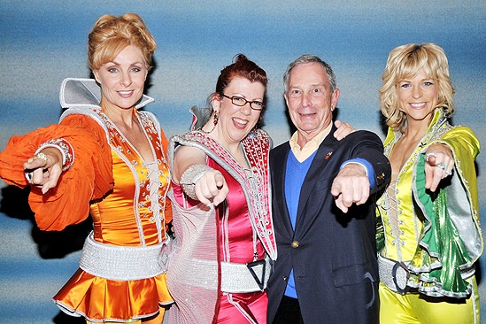 Bloomberg Mamma – Judy McLane – Jennifer Perry – Mayor Bloomberg – Lisa Brescia