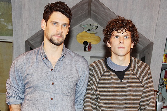 Asuncion opening - Justin Bartha - Jesse Eisenberg