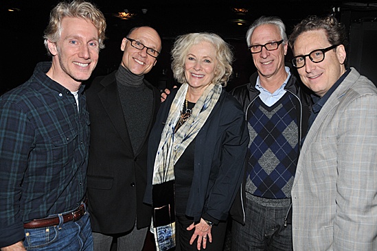 Carrie- Betty Buckley