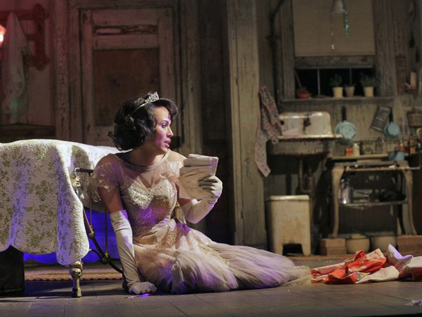 Show Photos - A Streetcar Named Desire - Nicole Ari Parker