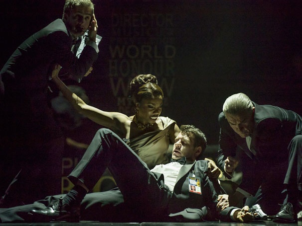 Show Photos - The Bodyguard- Heather Headley, Lloyd Owen and Ensemble