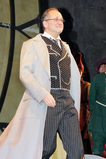 Wicked- Adam Grupper