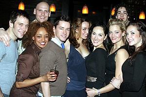 Wicked cast farewells 2006 - group shot