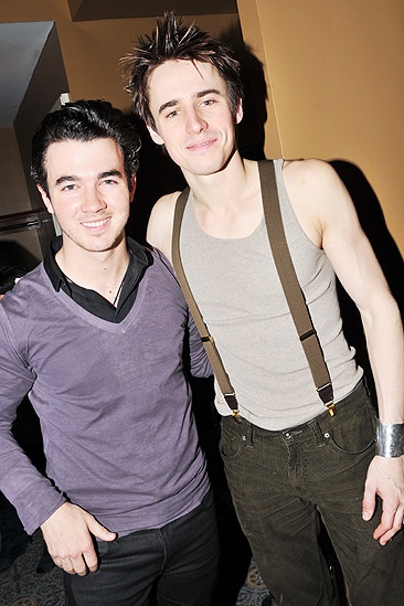 Spiderman Kevin Jonas – Kevin Jonas – Reeve Carney