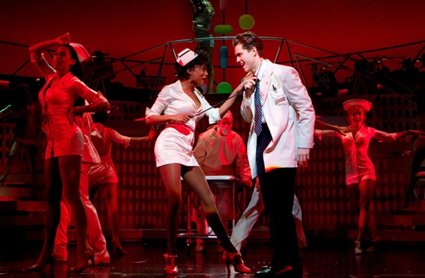 Show Photos - Catch Me If You Can - Aaron Tveit 