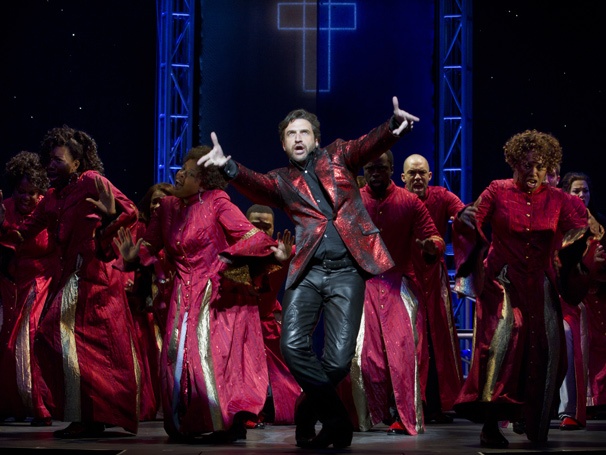 Show Photos - Leap of Faith - Raul Esparza