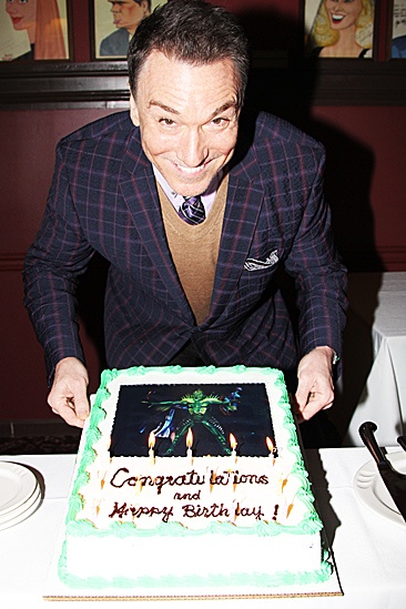 Patrick Page Sardi’s Portrait – Patrick Page (cake)