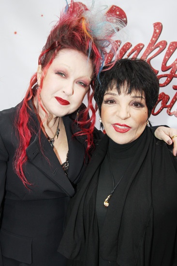 Kinky Boots Opening- Cyndi Lauper- Liza Minnelli