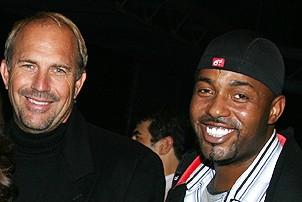 Photo Op - Kevin Costner at Jersey Boys - Kevin Costner - Kris Coleman