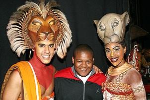 Photo Op - Kyle Massey at The Lion King - Josh Tower - Kyle Massey - Kissy Simmons (smile)