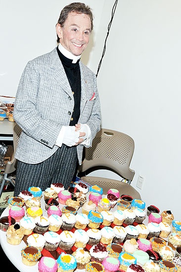 <i>Anything Goes</i> 100th Show – Joel Grey 