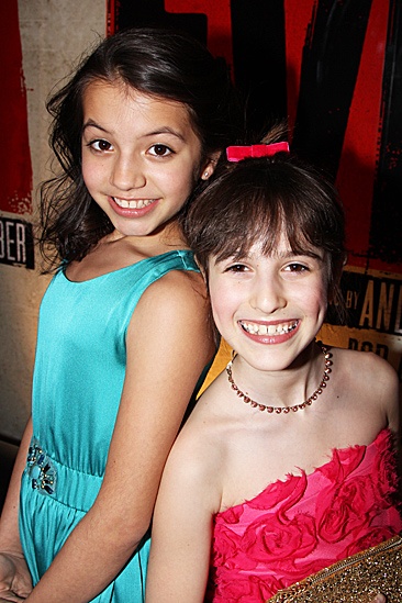 Evita – Opening – Isabela Moner - Maya Jade Frank