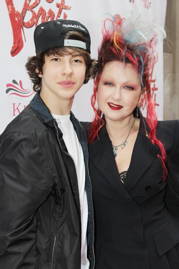 Kinky Boots Opening- Declyn Wallace- Cyndi Lauper