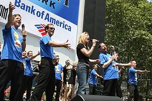 Photo Op - Broadway in Bryant Park 07-26-07 -  Spamalot cast onstage