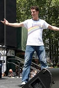 Photo Op - Broadway in Bryant Park 07-26-07 - Luke Hawkins