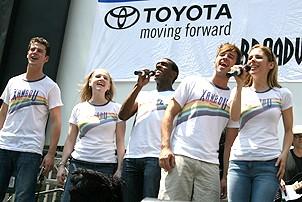 Photo Op - Broadway in Bryant Park 07-26-07 - Xanadu cast onstage
