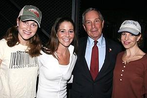 Photo Op - Mayor Bloomberg at Jersey Boys - Erica Piccininni - Michael Bloomberg - Sara Schmidt - Jennifer Naimo