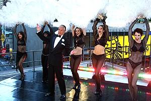 George Hamilton on GMA - stage2