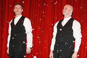 The 39 Steps opening - cc - Arnie Burton - Cliff Saunders