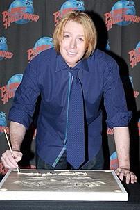 Clay Aiken at Planet Hollywood - Clay Aiken (autograph)
