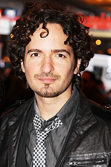 Evita – Opening – Tommy Torres 