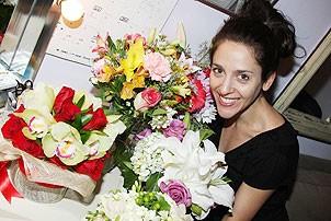 Marni Raab in Phantom of the Opera - Marni Raab (flowers)
